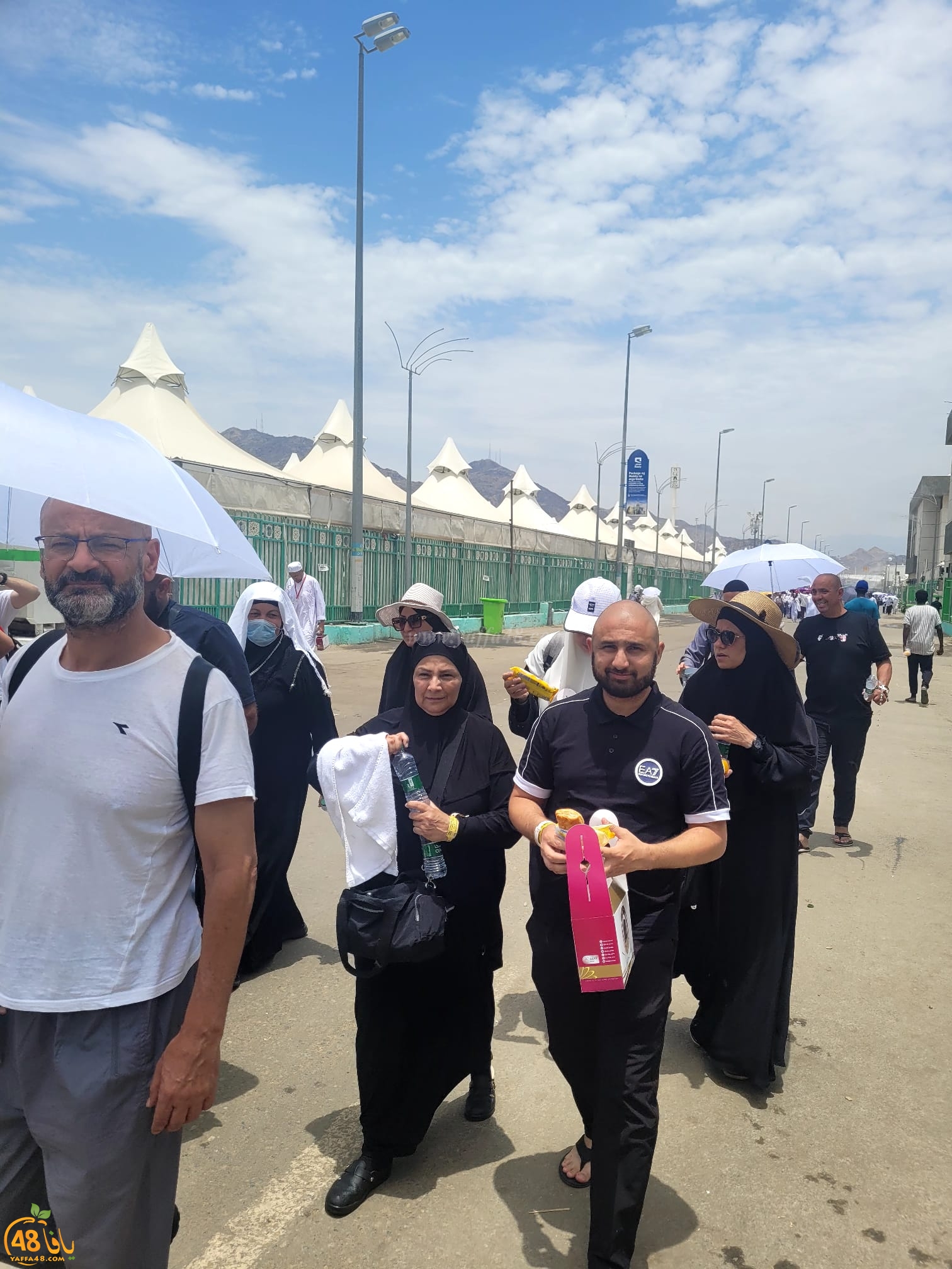  صور: حجاج يافا ينتهون من أداء مناسك الحج ويستعدون للمغادرة